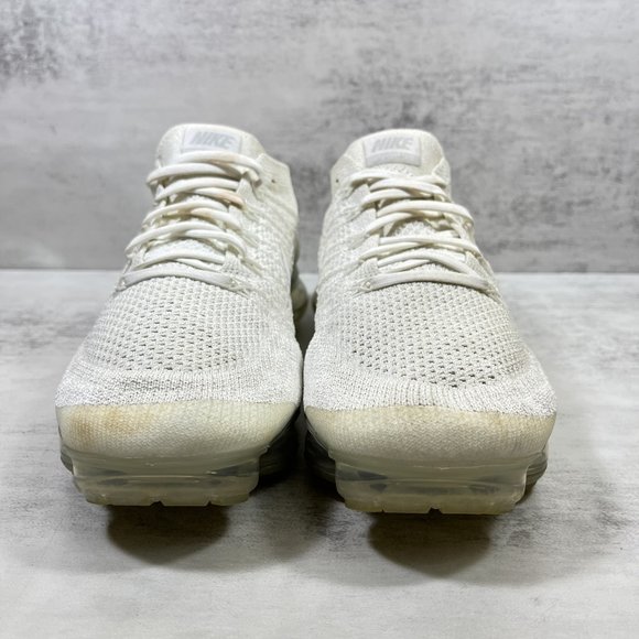 Nike Air Vapormax Flyknit Running Shoes - Women's Size 9.5 - Picture 3 of 10